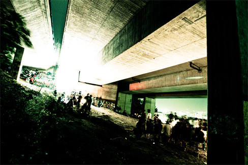 Image right